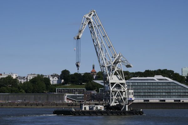 Floating crane