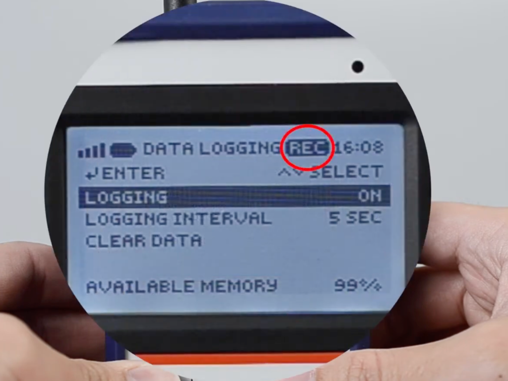 When the “REC” icon shows up, it means the receiver begins to record wind data.