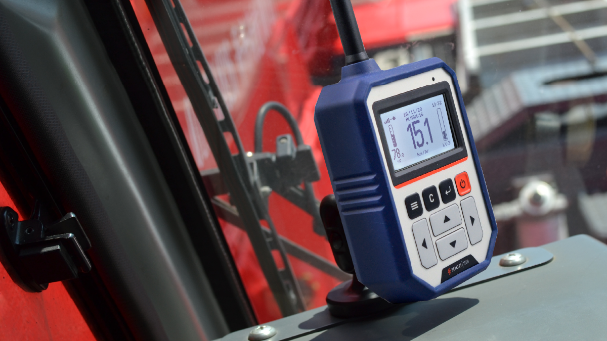 Real-Time
Wireless Wind Data Display