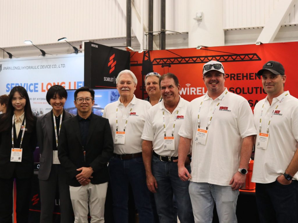 Basil Equipment Inc., our partner distributor, visited Scarlet Tech booth.